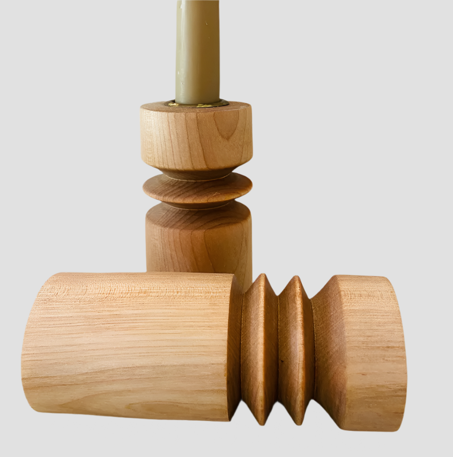 Ribbed Candle holder