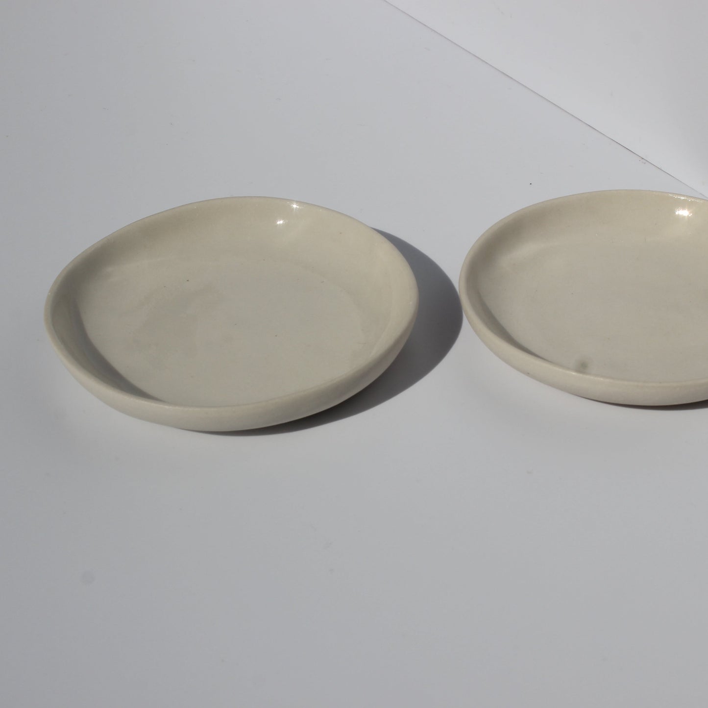 Ceramic Candle Plate - White
